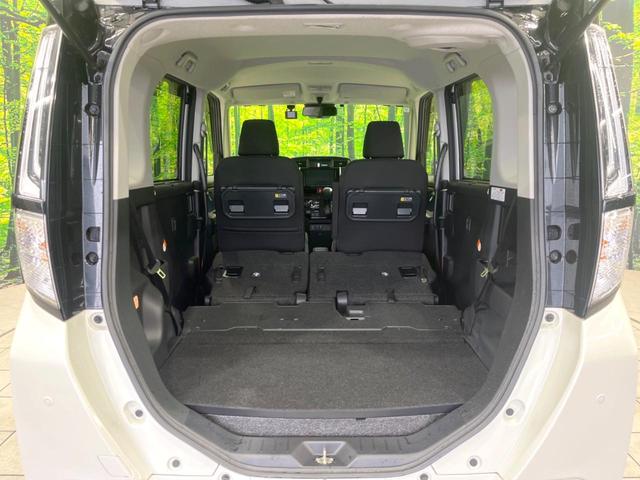 ルーミー カスタムＧ　４ＷＤ　両側電動ドア　純正９型ナビ　全周囲カメラ　衝突被害軽減システム　レーダークルーズ　禁煙車　ドラレコ　コーナーセンサー　スマートキー　ＬＥＤヘッド　ビルトインＥＴＣ　純正１４インチアルミ（10枚目）