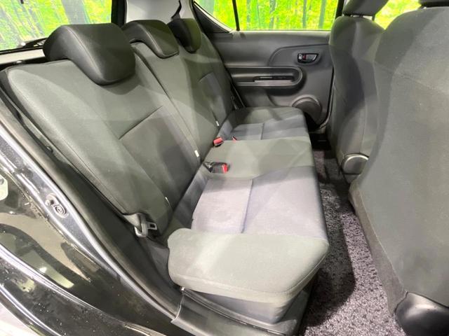 アクア Ｓ　純正ＳＤナビ　バックカメラ　禁煙車　スマートキー　ＨＩＤヘッド　ナビ連動ＥＴＣ　クルコン　オートライト　オートエアコン　Ｂｌｕｅｔｏｏｔｈ接続　ＣＤ　ＤＶＤ再生　フルセグ（9枚目）