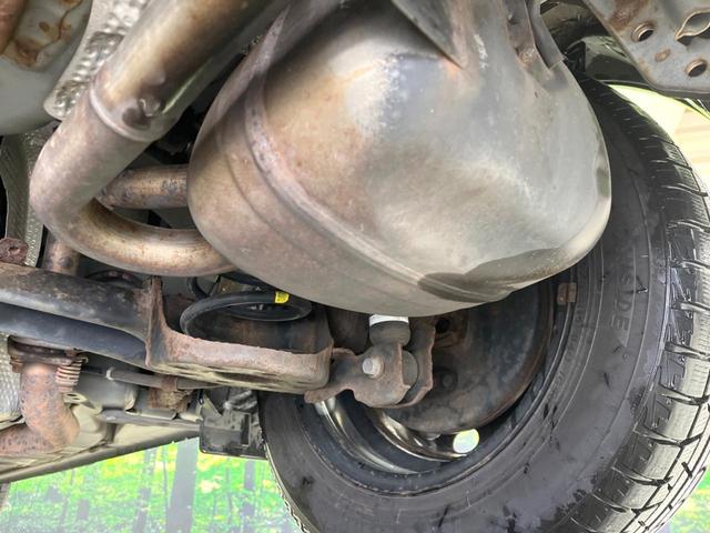 アクア Ｓ　純正ＳＤナビ　バックカメラ　禁煙車　スマートキー　ＨＩＤヘッド　ナビ連動ＥＴＣ　クルコン　オートライト　オートエアコン　Ｂｌｕｅｔｏｏｔｈ接続　ＣＤ　ＤＶＤ再生　フルセグ（21枚目）