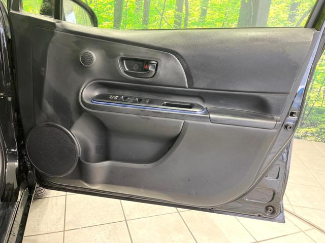 アクア Ｓ　純正ＳＤナビ　バックカメラ　禁煙車　スマートキー　ＨＩＤヘッド　ナビ連動ＥＴＣ　クルコン　オートライト　オートエアコン　Ｂｌｕｅｔｏｏｔｈ接続　ＣＤ　ＤＶＤ再生　フルセグ（55枚目）