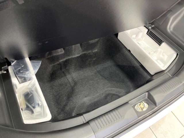 ソリオバンディット ハイブリッドＭＶ　両側電動ドア　純正９型ナビ　全周囲カメラ　衝突被害軽減システム　レーダークルーズ　禁煙車　コーナーセンサー　ＬＥＤヘッド　純正１５インチアルミ　オートハイビーム　車線逸脱警報　オートライト（65枚目）