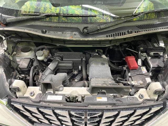 スペーシアカスタム ハイブリッドＸＳターボ　４ＷＤ　ターボ　純正９型ナビ　両側電動ドア　全周囲カメラ　衝突被害軽減システム　レーダークルーズ　禁煙車　ハーフレザーシート　ドラレコ　コーナーセンサー　ＬＥＤヘッド　ＥＴＣ　純正１５インチアルミ（18枚目）