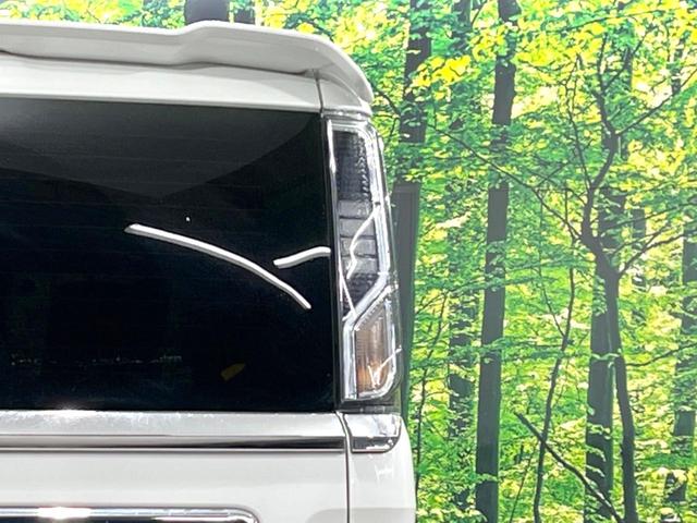 スペーシアカスタム ハイブリッドＸＳターボ　４ＷＤ　ターボ　純正９型ナビ　両側電動ドア　全周囲カメラ　衝突被害軽減システム　レーダークルーズ　禁煙車　ハーフレザーシート　ドラレコ　コーナーセンサー　ＬＥＤヘッド　ＥＴＣ　純正１５インチアルミ（28枚目）