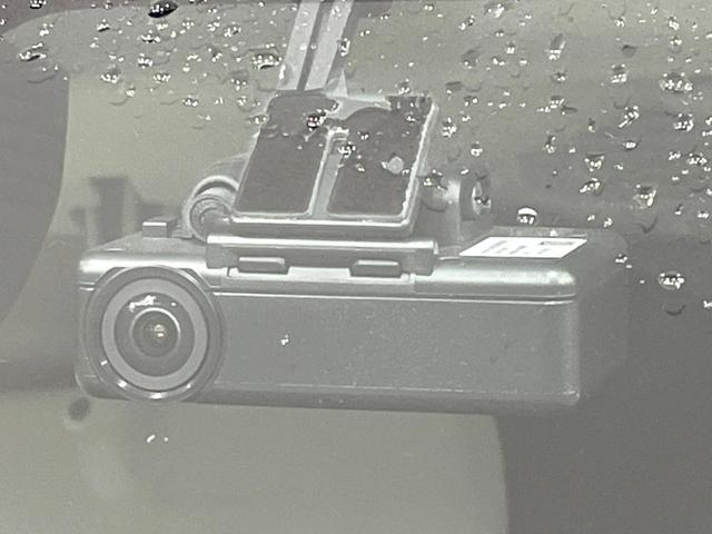 スペーシアカスタム ハイブリッドＸＳターボ　４ＷＤ　ターボ　純正９型ナビ　両側電動ドア　全周囲カメラ　衝突被害軽減システム　レーダークルーズ　禁煙車　ハーフレザーシート　ドラレコ　コーナーセンサー　ＬＥＤヘッド　ＥＴＣ　純正１５インチアルミ（46枚目）