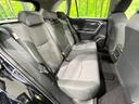 後部座席も気になるようなキズ・汚れやへたり等、大きなダメージはなく、良好な状態です。