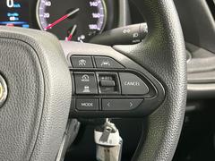 �ڥ졼�������롼������ȥ�����۹�®ƻϩ�Ǥ�Ĺ��Υ���Ԥ��ڤˡ�����ư��®�٤��ݤĥ��롼������ȥ����뤬�����ͷڸ������ƥ��Ϣ�Ȥ��������μ�ξ���Τ��Ƽִ֤��ݤĤ褦��®��Ĵ�ᤷ�Ƥ���ޤ����� 4