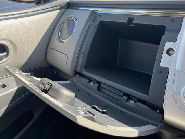 セルボ ＧリミテッドＩＩ　スマートキー　ＨＩＤヘッド　ＣＤ　プライバシーガラス　盗難防止装置（7枚目）