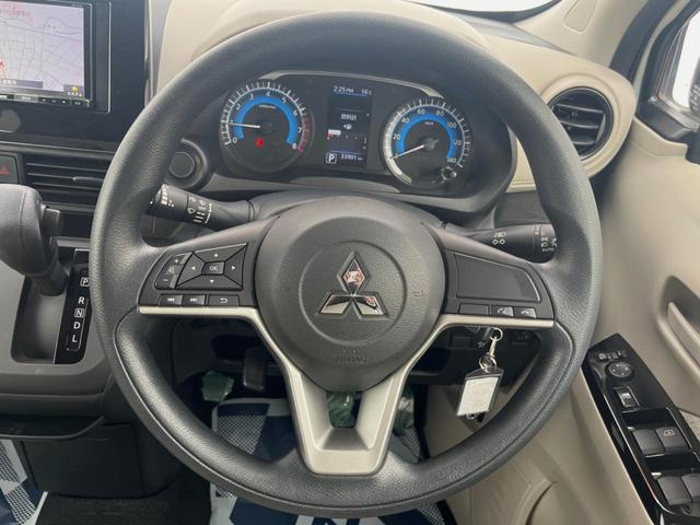 eKワゴン M SDナビ 衝突被害軽減システム 禁煙車 ドラレコ コーナーセンサー 車線逸脱警報 オートライト デュアルエアコン CD DVD再生 地デジ(11枚目)