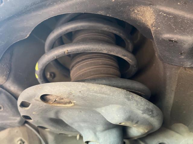 ヴォクシー ZS 煌 純正ナビ セーフティーセンス 両側電動スライドドア バックカメラ スマートキー LEDヘッドライト ETC 純正16インチアルミホイール(21枚目)