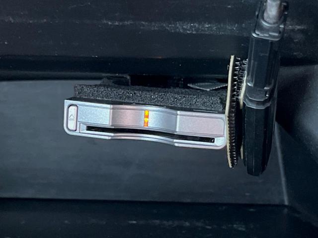 Ｎ－ＢＯＸ＋ ２トーンカラースタイル　Ｇ・Ｌパッケージ　ＳＤナビ　バックカメラ　禁煙車　スマートキー　ＨＩＤヘッド　ＥＴＣ　オートライト　オートエアコン　純正１４インチアルミ　Ｂｌｕｅｔｏｏｔｈ　ＣＤ　ＤＶＤ再生　フルセグ（6枚目）