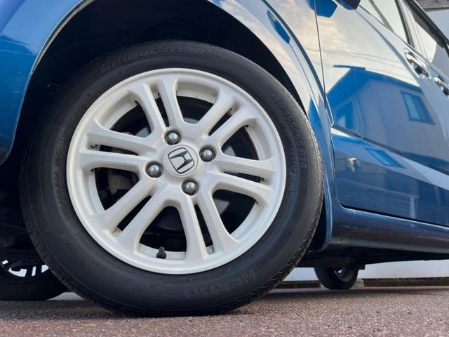 Ｎ－ＢＯＸ＋ ２トーンカラースタイル　Ｇ・Ｌパッケージ　ＳＤナビ　バックカメラ　禁煙車　スマートキー　ＨＩＤヘッド　ＥＴＣ　オートライト　オートエアコン　純正１４インチアルミ　Ｂｌｕｅｔｏｏｔｈ　ＣＤ　ＤＶＤ再生　フルセグ（12枚目）