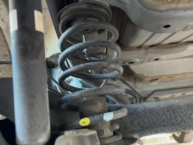 Ｎ－ＢＯＸ＋ ２トーンカラースタイル　Ｇ・Ｌパッケージ　ＳＤナビ　バックカメラ　禁煙車　スマートキー　ＨＩＤヘッド　ＥＴＣ　オートライト　オートエアコン　純正１４インチアルミ　Ｂｌｕｅｔｏｏｔｈ　ＣＤ　ＤＶＤ再生　フルセグ（20枚目）