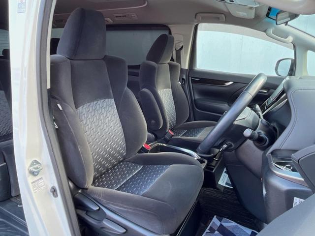 ヴェルファイア ２．５Ｚ　両側電動ドア　後席モニター　バックカメラ　衝突被害軽減システム　レーダークルーズ　禁煙車　コーナーセンサー　スマートキー　ＬＥＤヘッド　ビルトインＥＴＣ　純正１８インチアルミ　オートライト（8枚目）