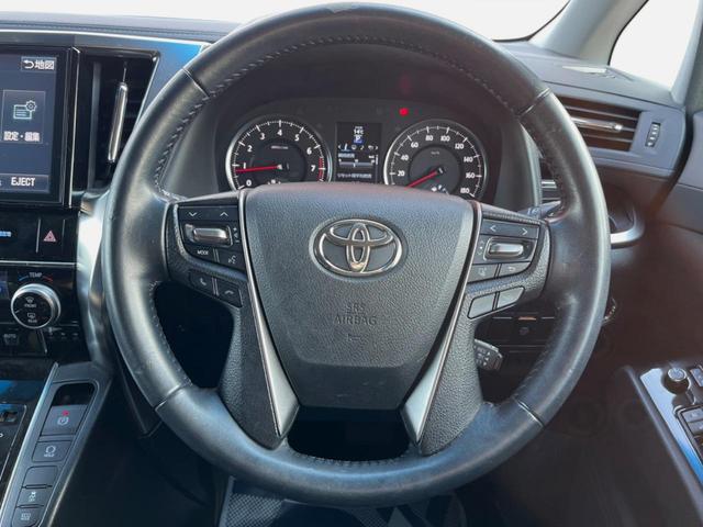 ヴェルファイア ２．５Ｚ　両側電動ドア　後席モニター　バックカメラ　衝突被害軽減システム　レーダークルーズ　禁煙車　コーナーセンサー　スマートキー　ＬＥＤヘッド　ビルトインＥＴＣ　純正１８インチアルミ　オートライト（12枚目）