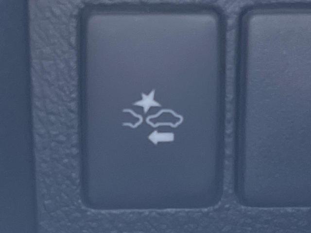 ヴェルファイア ２．５Ｚ　両側電動ドア　後席モニター　バックカメラ　衝突被害軽減システム　レーダークルーズ　禁煙車　コーナーセンサー　スマートキー　ＬＥＤヘッド　ビルトインＥＴＣ　純正１８インチアルミ　オートライト（44枚目）