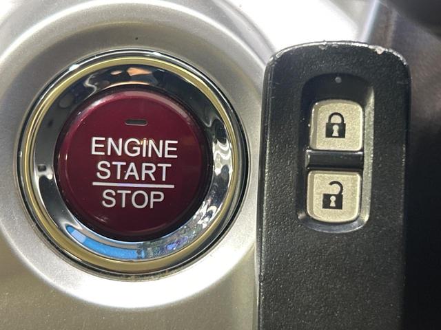 Ｎ－ＷＧＮカスタム Ｇ・Ａパッケージ　８型ＳＤナビ　バックカメラ　シティブレーキ　禁煙車　ハーフレザーシート　ドラレコ　スマートキー　ＨＩＤヘッド　ＥＴＣ　オートライト　オートエアコン　純正１４インチアルミ　Ｂｌｕｅｔｏｏｔｈ（7枚目）