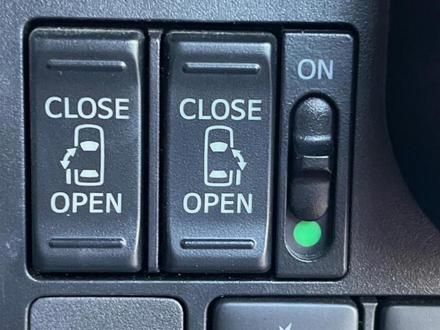 タンク カスタムG S 両側電動ドア SDナビ 後席モニター バックカメラ 衝突被害軽減システム コーナーセンサー スマートキー LEDヘッド ビルトインETC クルコン 純正14インチアルミ オートライト オートエアコン(5枚目)