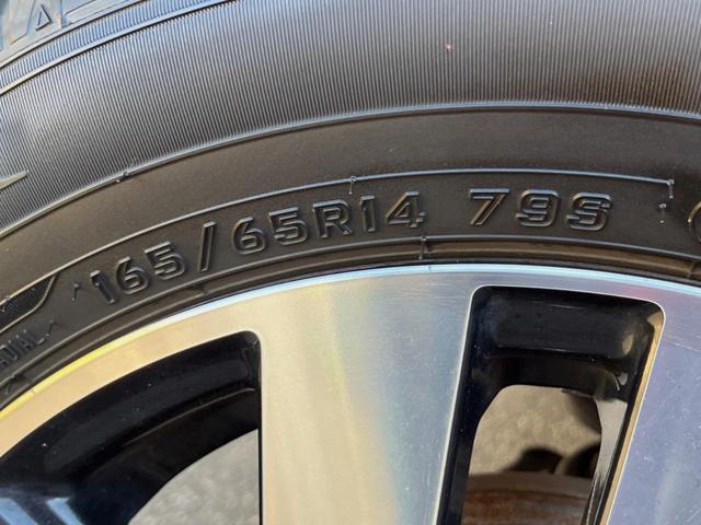 タンク カスタムG S 両側電動ドア SDナビ 後席モニター バックカメラ 衝突被害軽減システム コーナーセンサー スマートキー LEDヘッド ビルトインETC クルコン 純正14インチアルミ オートライト オートエアコン(26枚目)