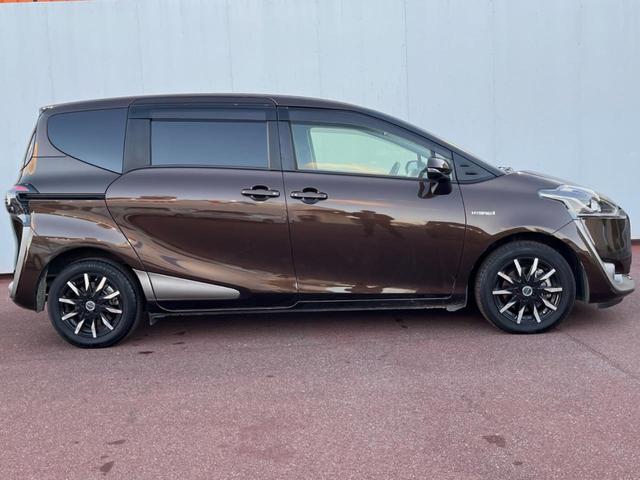 シエンタ ハイブリッドＧ　両側電動ドア　ＳＤナビ　バックカメラ　禁煙車　ドラレコ　ＬＥＤヘッド　ビルトインＥＴＣ　オートライト　オートエアコン　Ｂｌｕｅｔｏｏｔｈ　ＣＤ　ＤＶＤ再生（28枚目）