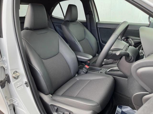 ヤリスクロス ハイブリッドZ 全周囲カメラ 衝突被害軽減システム レーダークルーズ 禁煙車 ハーフレザーシート パワーシート ドラレコ コーナーセンサー スマートキー LEDヘッド ETC2.0 純正18インチアルミ(8枚目)