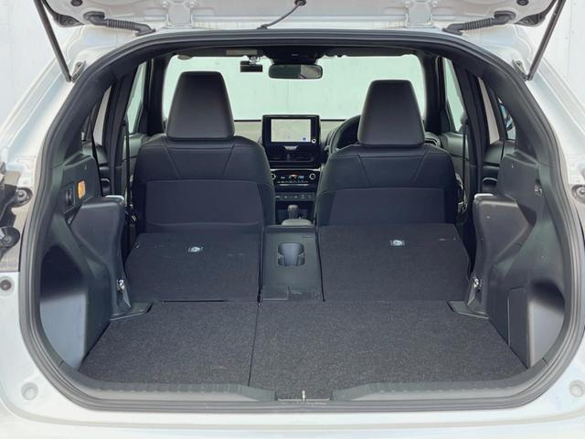 ヤリスクロス ハイブリッドZ 全周囲カメラ 衝突被害軽減システム レーダークルーズ 禁煙車 ハーフレザーシート パワーシート ドラレコ コーナーセンサー スマートキー LEDヘッド ETC2.0 純正18インチアルミ(10枚目)