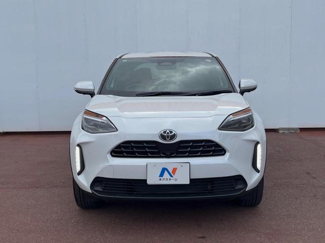 ヤリスクロス ハイブリッドZ 全周囲カメラ 衝突被害軽減システム レーダークルーズ 禁煙車 ハーフレザーシート パワーシート ドラレコ コーナーセンサー スマートキー LEDヘッド ETC2.0 純正18インチアルミ(14枚目)