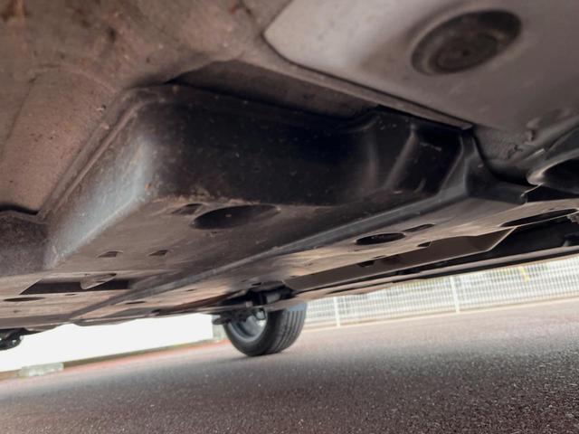 ヤリスクロス ハイブリッドZ 全周囲カメラ 衝突被害軽減システム レーダークルーズ 禁煙車 ハーフレザーシート パワーシート ドラレコ コーナーセンサー スマートキー LEDヘッド ETC2.0 純正18インチアルミ(22枚目)