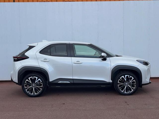 ヤリスクロス ハイブリッドZ 全周囲カメラ 衝突被害軽減システム レーダークルーズ 禁煙車 ハーフレザーシート パワーシート ドラレコ コーナーセンサー スマートキー LEDヘッド ETC2.0 純正18インチアルミ(28枚目)