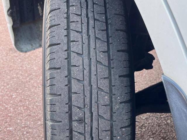 クリッパーバン ＤＸ　ＭＴ車　オーディオ　ＥＴＣ　純正１２インチスチールホイール（41枚目）