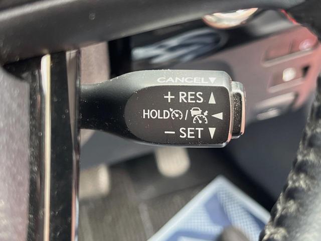 プリウスPHV Aユーティリティプラス SDナビ バックカメラ 衝突被害軽減システム レーダークルーズ 禁煙車 コーナーセンサー LEDヘッド ETC2.0 オートハイビーム オートライト オートエアコン Bluetooth フルセグ(4枚目)