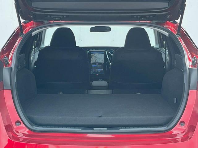 プリウスPHV Aユーティリティプラス SDナビ バックカメラ 衝突被害軽減システム レーダークルーズ 禁煙車 コーナーセンサー LEDヘッド ETC2.0 オートハイビーム オートライト オートエアコン Bluetooth フルセグ(10枚目)