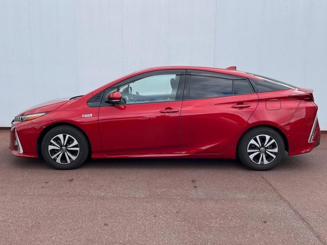 プリウスPHV Aユーティリティプラス SDナビ バックカメラ 衝突被害軽減システム レーダークルーズ 禁煙車 コーナーセンサー LEDヘッド ETC2.0 オートハイビーム オートライト オートエアコン Bluetooth フルセグ(27枚目)