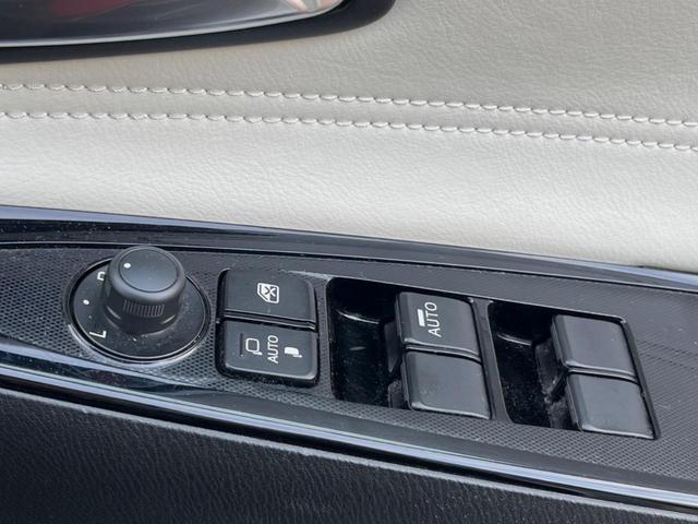 デミオ ＸＤノーブルクリムゾン　ディーゼル（軽油）　純正ＤＶＤナビ　全周囲カメラ　衝突被害軽減システム　レーダークルーズ　禁煙車　ドラレコ　コーナーセンサー　スマートキー　ＬＥＤヘッド　ＥＴＣ　純正１６インチアルミ　オートライト（49枚目）