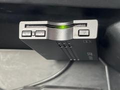【ＥＴＣ】高速道路の料金所をストレスなく通過！話題のスポットやサービスエリアに多い「スマートIntercooler」利用時は必須のアイテムです。当店でセットアップを実施、ご納車当日からすぐにご利用いただけます！ 5