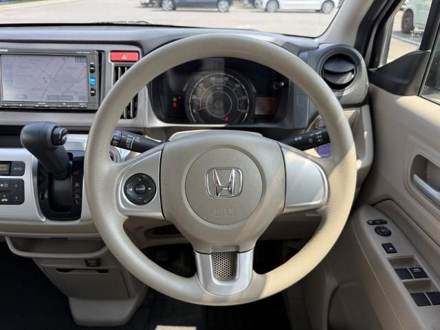 N-WGN G ナビ Bカメラ ワンセグTV Bluetooth スマートキー ドアバイザー イモビライザー AAC キーレスキー 運転席助手席エアバック 横滑り防止機能 PW PS ABS(12枚目)