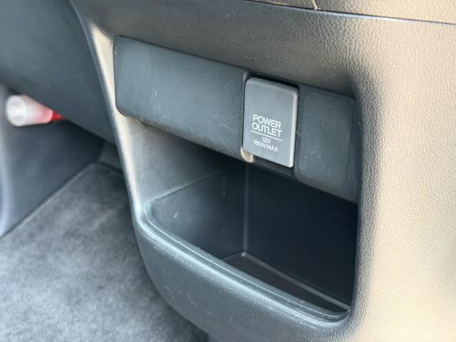 N-BOXカスタム GSSパッケージ ナビ Bカメラ 両側電動ドア ETC フルセグTV DVD再生 ワンオーナー スマ-トキ- エアコン A-STOP 盗難防止システム パワーウィンドウ ABS(19枚目)