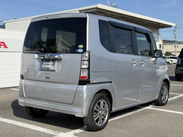 N-BOX G・Lパッケージ ナビ Bカメラ USB入力端子 DVD再生 ワンセグTV 純正AW ドアバイザー I-STOP ベンチ席 両側スライドドア イモビライザー AAC 横滑り防止(4枚目)