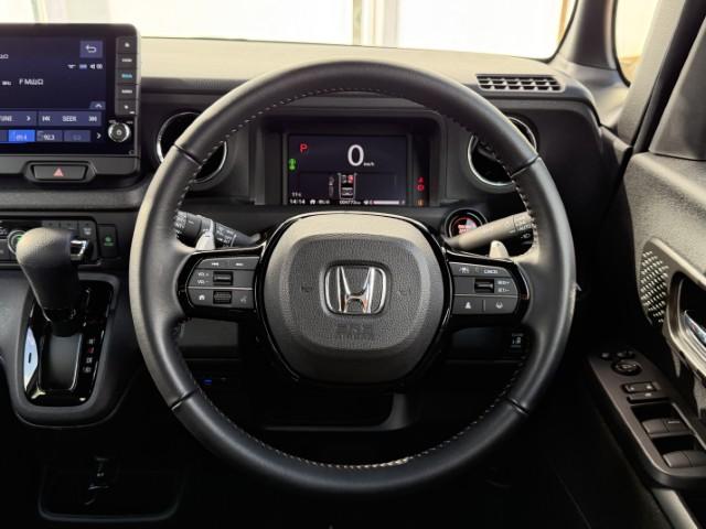 Ｎ－ＢＯＸカスタム ターボ　ナビ　Ｂｌｕｅｔｏｏｔｈ　運転支援　ドラレコ　シートヒーター　両側電動スライドドア　ＥＴＣ　ＬＥＤヘッドライト　アルミホイール　イモビライザー　衝突被害軽減　ベンチシート　キーフリー　ＥＳＣ　パワステ（11枚目）