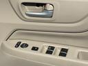 運転席ドアスイッチ周辺です。