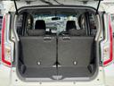 ４名乗車時の荷室です。軽でも十分な荷室容量です！