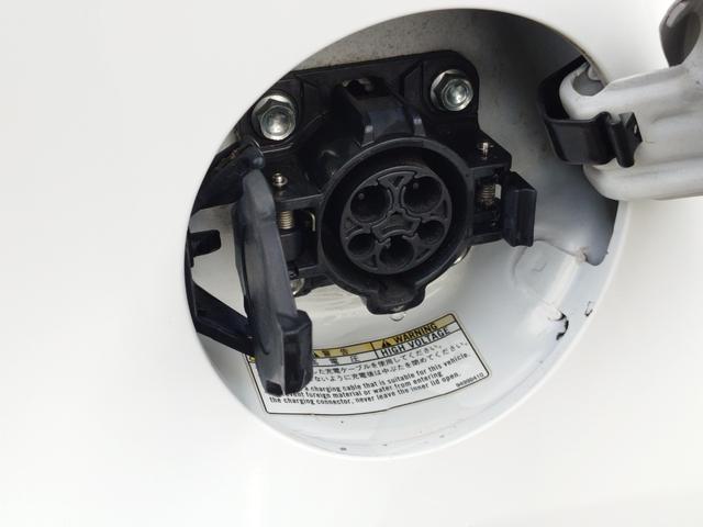 アイミーブ M 後期型・駆動バッテリー残存率測定・社外メモリーナビ・スマートキー・前席シートヒーター・BTオーディオ・MiEVリモートシステム・ヒートポンプA/C・オートライト・急速充電・電格ドアミラー・充電ケ-ブル(40枚目)