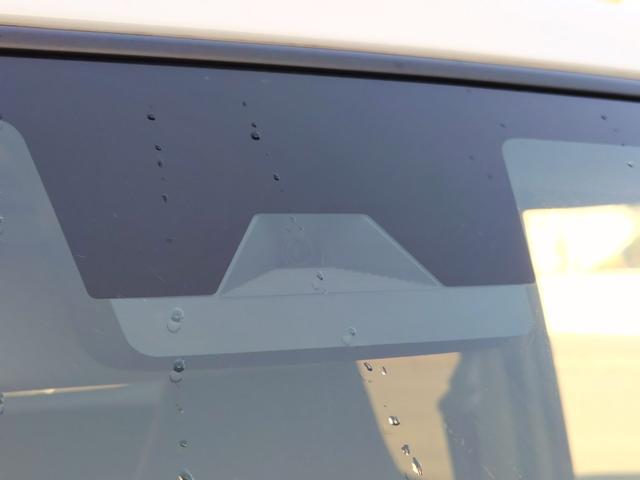 クリッパーＥＶ ４シーター　エマージェンシーブレーキ・プレ空調機能付きキーレス・前席シートヒーター・車線逸脱警報・リアパーキングセンサー・誤発進抑制・前席パワーウインドウ・プライバシーガラス・リアアンダーミラー・急速充電（4枚目）