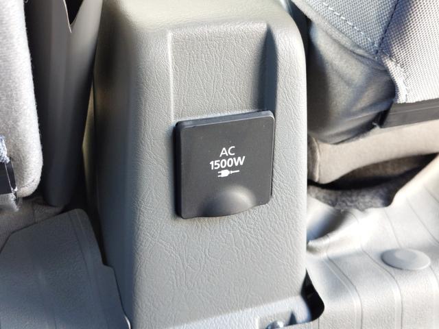 クリッパーＥＶ ２シーター　エマージェンシーブレーキ・プレ空調機能付きキーレス・１００Ｖコンセント・前席シートヒーター・車線逸脱警報・リアパーキングセンサー・誤発進抑制・前席パワーウインドウ・プライバシーガラス・急速充電（4枚目）