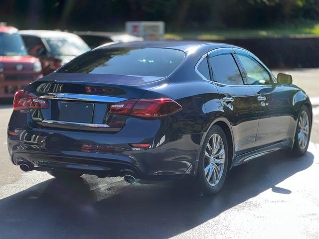 フーガ 　３７０ＧＴ　レザーシート　エアシート　パノラマビューモニター　ナビ　ＴＶ　ＥＴＣ　スマートキー　クルーズコントロール（8枚目）