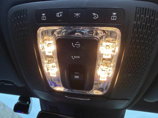 ＣＬＡクラス シューティングブレーク ＣＬＡ２００ｄ　シューティングブレーク　ＡＭＧライン　パノラミックスライディングルーフ　レザーエクスクルーシブパッケージ　　ナビゲーションパッケージ　アドバンスパッケージ　３６０度カメラ　ヘッドアップディスプレイ　１０スピーカー　アルミインパネ（30枚目）