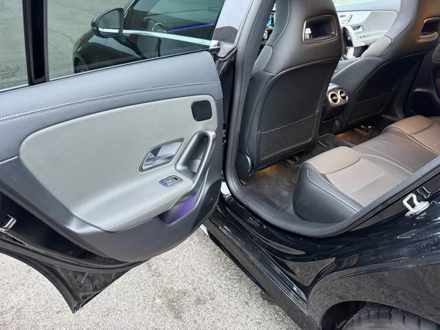 ＣＬＡクラス シューティングブレーク ＣＬＡ２００ｄ　シューティングブレーク　ＡＭＧライン　パノラミックスライディングルーフ　レザーエクスクルーシブパッケージ　　ナビゲーションパッケージ　アドバンスパッケージ　３６０度カメラ　ヘッドアップディスプレイ　１０スピーカー　アルミインパネ（38枚目）