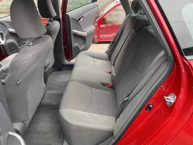 プリウス S ナビ TV Bluetooth接続 バックカメラ スマートキー プッシュスタート ディスチャージライト フォグランプ オートエアコン 格納ミラー オートライト ETC 衝突安全ボディー盗難防止システム(25枚目)