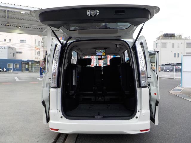 セレナ ハイウェイスター　Ｓ－ハイブリッド　Ｖセレクション　８人乗り　新品前後ドライブレコーダー　鏡面研磨コーティング　全周囲カメラ　ナビ　フルセグＴＶ　後席モニター　クリアランスソナー　ＥＴＣ　両側電動スライドドア　オートライト　後席モニター　３列シート（44枚目）