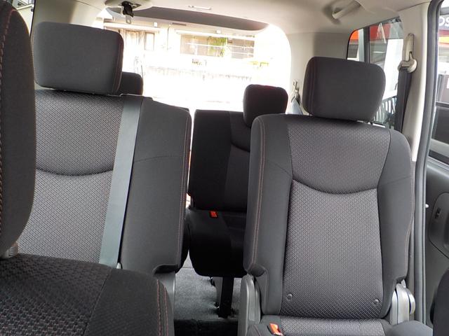 セレナ ハイウェイスター　Ｓ－ハイブリッド　Ｖセレクション　８人乗り　新品前後ドライブレコーダー　鏡面研磨コーティング　全周囲カメラ　ナビ　フルセグＴＶ　後席モニター　クリアランスソナー　ＥＴＣ　両側電動スライドドア　オートライト　後席モニター　３列シート（59枚目）