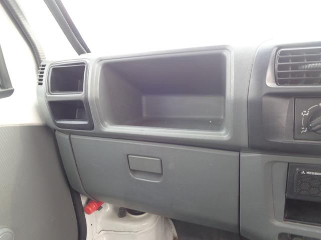 ミニキャブトラック 　屋根付車庫保管車　走行７万キロ台　エアコンはありません（20枚目）